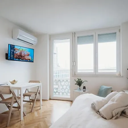 Appartement Little M's Kept Secret App Ljubljana