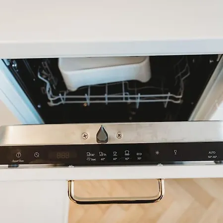 Little M's Kept Secret App Appartement *