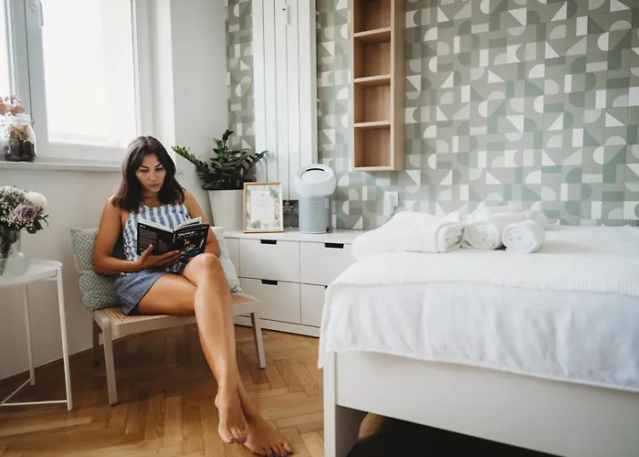 Little M's Kept Secret App * לובליאנה